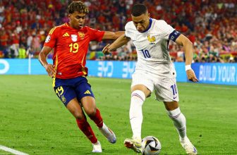 Giày thể thao Nike đẳng cấp phong cách